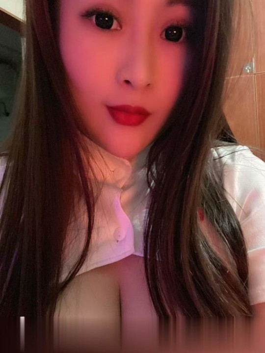 江苏-无锡新吴区大胸少妇-1.jpg