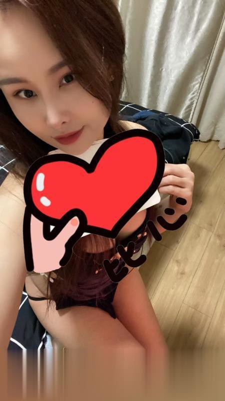 江苏-南京仙鹤街性感美女-2.jpg