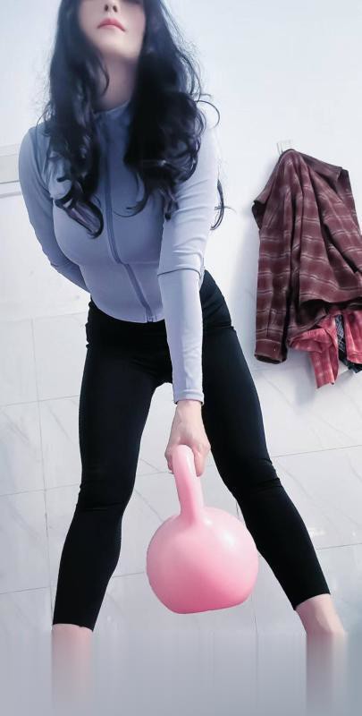 广东-广州花都修车玩健身老板娘-1.jpg