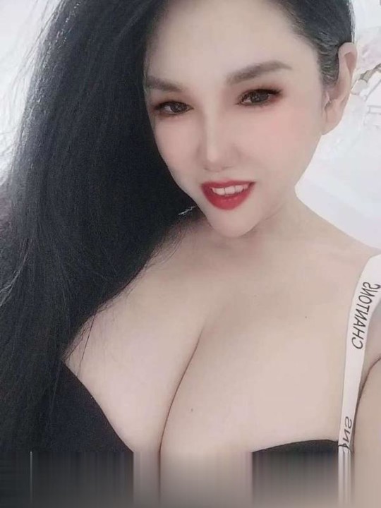 江苏-无锡新吴区大胸姐-2.jpg