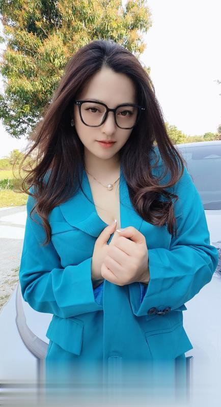 广东-广州越秀熟女眼镜姐姐-2.jpg